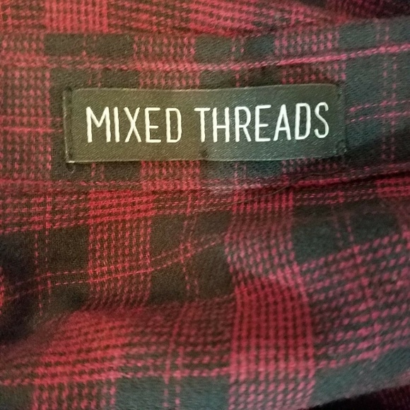 NWOT Mixed Threads Annike Ruffle Button Down Top - Picture 4 of 5